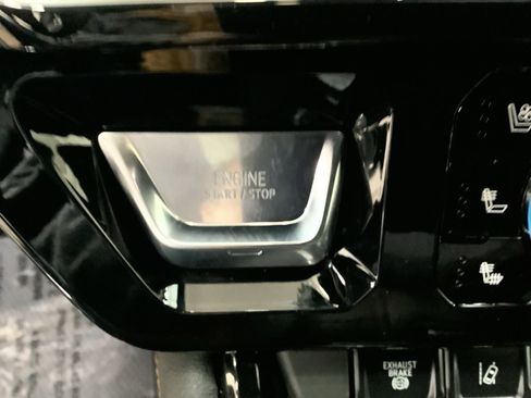 New 2026 GMC Sierra 2500 AT4 w/ AT4 Premium Plus Package image 22