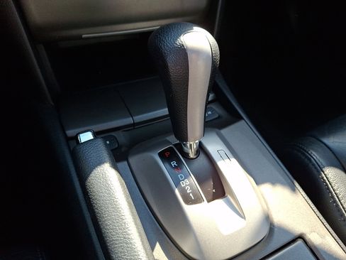 Used 2011 Honda Accord EX-L image 15