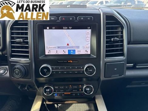 Used 2019 Ford Expedition Platinum AWD/4WD image 9