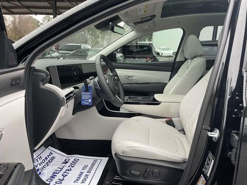 New 2026 Hyundai Tucson Limited image 17