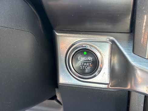 Used 2023 Ford F150 Lariat w/ Equipment Group 502A High AWD/4WD image 38