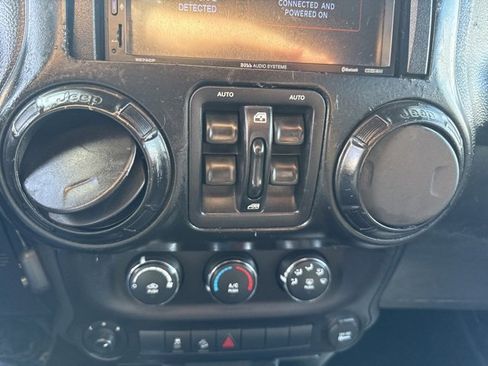 Used 2016 Jeep Wrangler Unlimited Sport w/ Quick Order Package 24S image 17