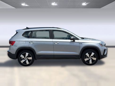 Used 2023 Volkswagen Taos S w/ Driver Assistance Package AWD/4WD image 8