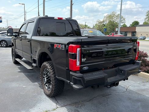 Used 2025 Ford F350 Platinum w/ FX4 Off-Road Package AWD/4WD image 5