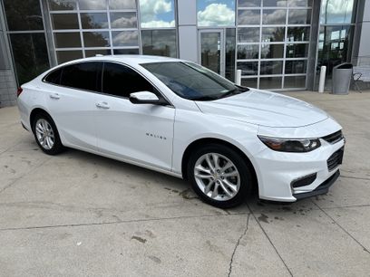 Used 2017 Chevrolet Malibu LT
