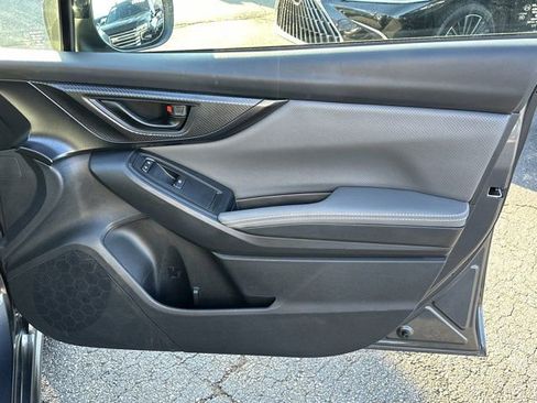 Used 2022 Subaru Crosstrek 2.5i Sport w/ Moonroof Package image 17