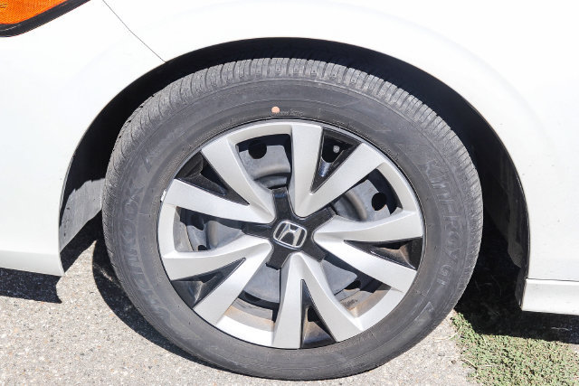 Used 2024 Honda Civic LX image 5