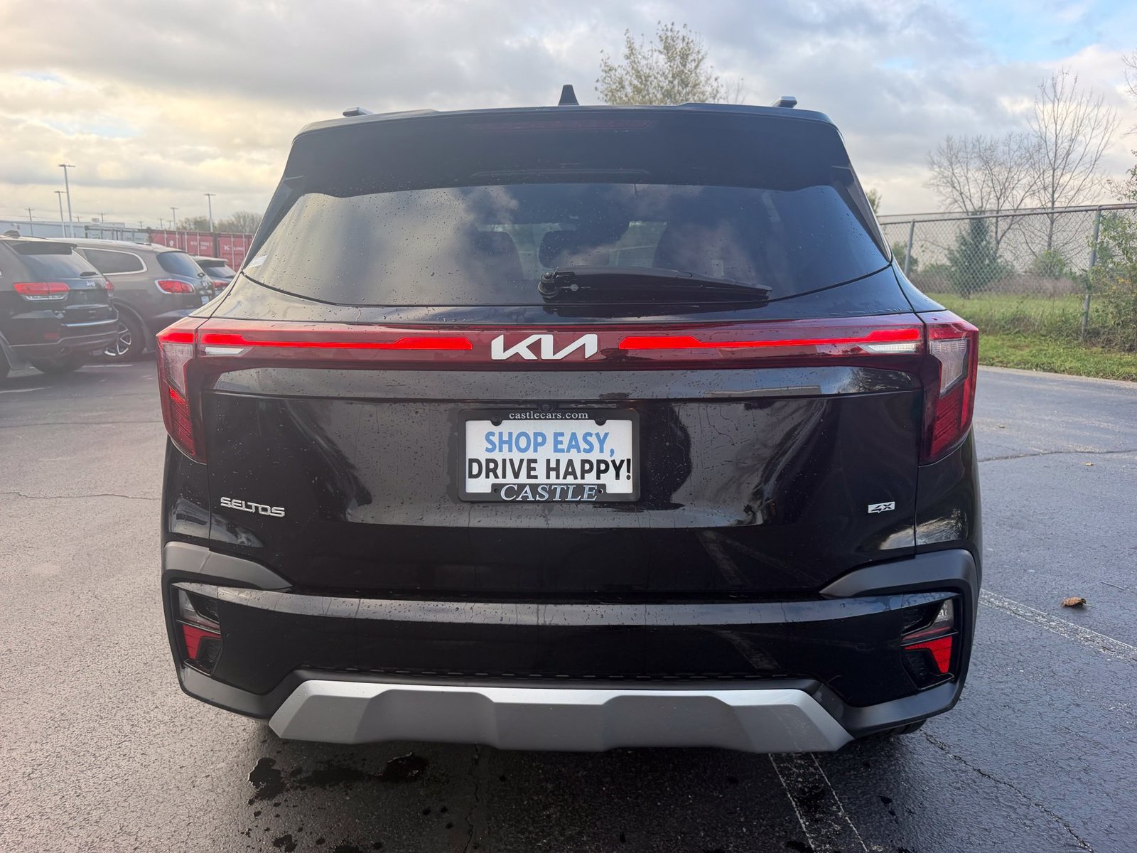 Used 2024 Kia Seltos S AWD/4WD image 8