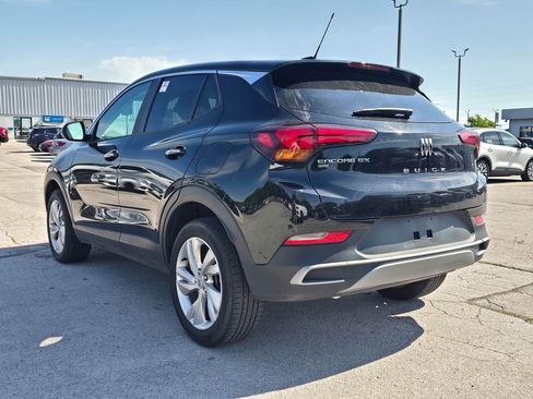 Used 2025 Buick Encore GX Preferred AWD/4WD image 4