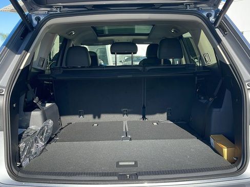 New 2026 Volkswagen Atlas SE image 30