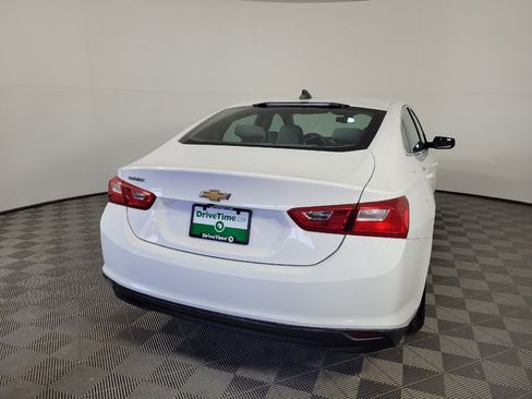 Used 2018 Chevrolet Malibu LS FWD image 7