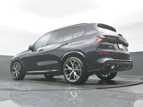Used 2024 BMW X5 xDrive40i w/ M Sport Package AWD/4WD image 32