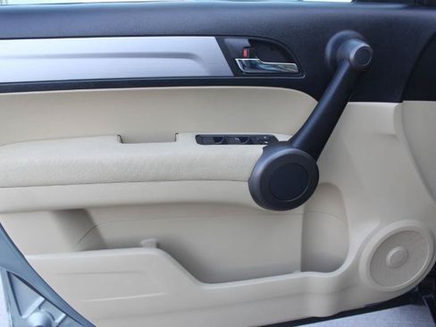 Used 2011 Honda CR-V LX image 10