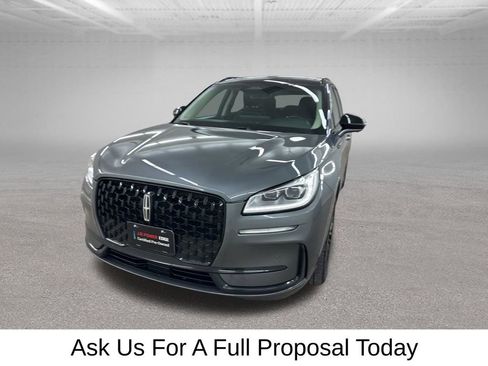 Used 2023 Lincoln Corsair Reserve w/ Equipment Group 201A AWD/4WD image 7