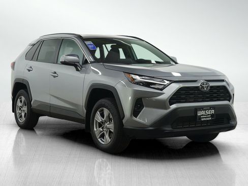 Used 2024 Toyota RAV4 XLE image 7