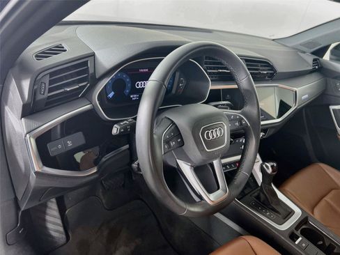 Used 2024 Audi Q3 2.0T Premium Plus AWD/4WD image 10