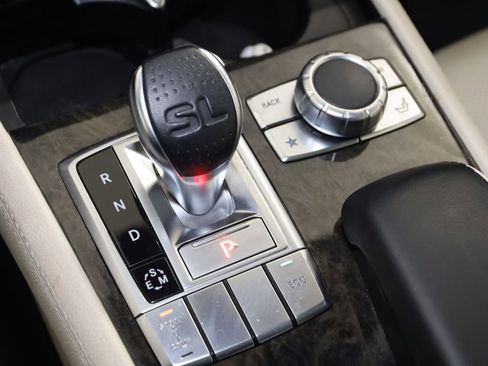 Used 2013 Mercedes-Benz SL 550 image 7