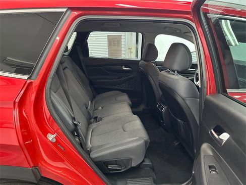 Used 2023 Hyundai Santa Fe SEL image 16