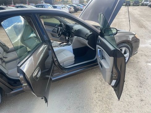 Used 2009 Subaru Legacy 2.5i Special Edition image 11