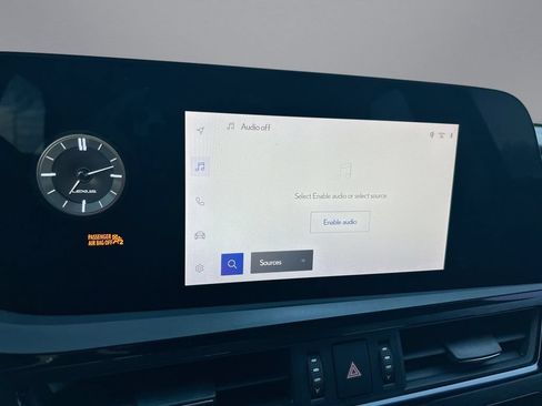 Used 2024 Lexus ES 350 w/ Premium Package FWD image 16