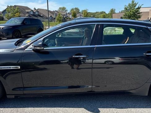 Used 2012 Jaguar XJ L Supercharged RWD image 3