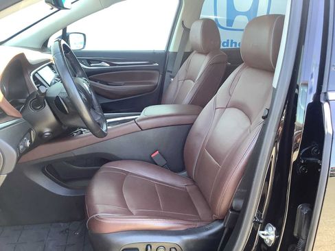 Used 2021 Buick Enclave Avenir w/ Avenir Technology Package AWD/4WD image 11