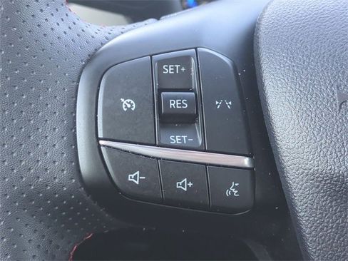 Certified 2024 Ford Escape ST-Line image 23