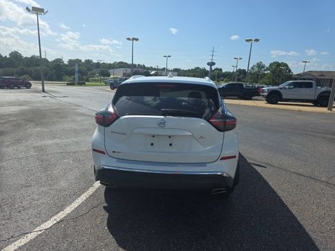 Used 2019 Nissan Murano SL w/ SL Technology Package FWD image 4