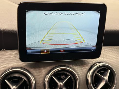 Used 2020 Mercedes-Benz GLA 250 image 22