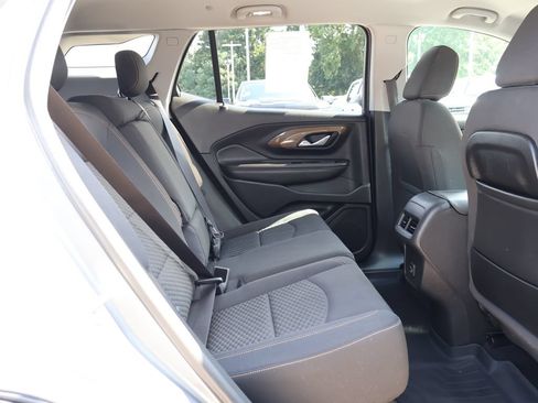 Used 2019 GMC Terrain SLE w/ Driver Convenience Package AWD/4WD image 31