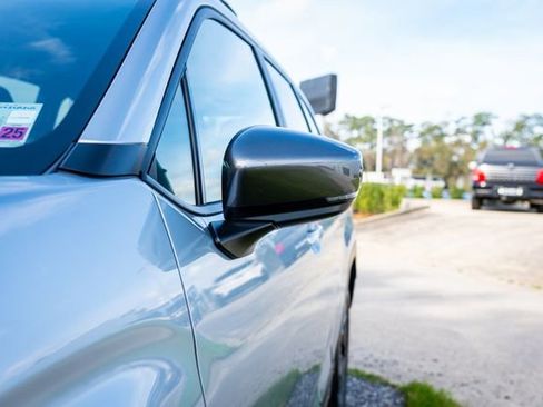 Certified 2025 Subaru Forester Limited w/ Popular Package #2 image 15