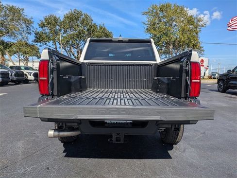 Used 2024 Toyota Tacoma SR image 12