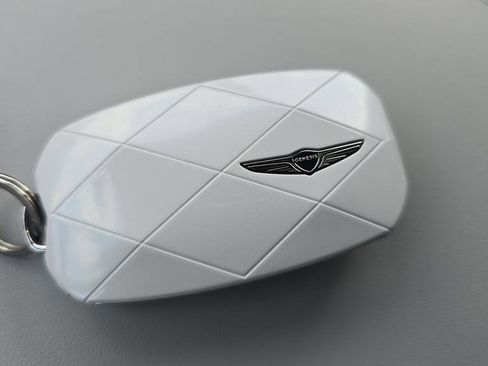 New 2026 Genesis GV70 2.5T Advanced image 13
