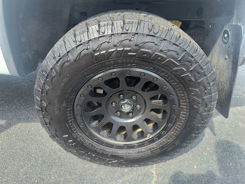 Used 2019 Chevrolet Colorado ZR2 AWD/4WD image 11