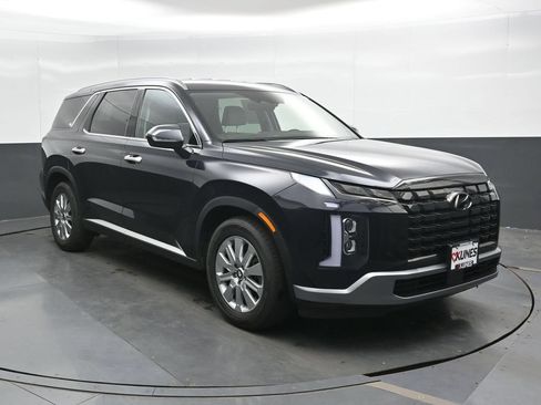 Used 2024 Hyundai Palisade SEL FWD image 5