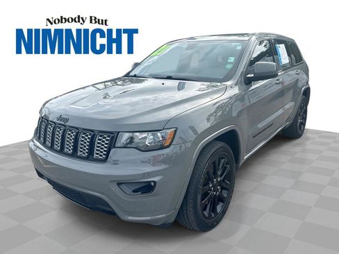 Used 2021 Jeep Grand Cherokee Laredo X AWD/4WD image 1