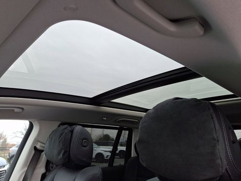 Used 2026 Mercedes-Benz GLS 450 4MATIC image 16