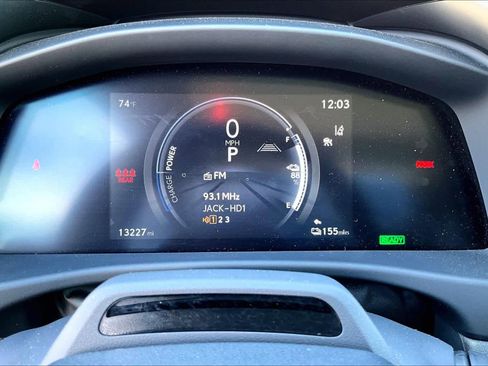 Used 2023 Lexus RZ 450e Premium image 24