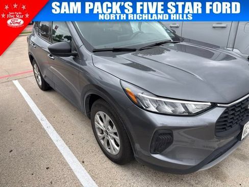 Used 2025 Ford Escape Active FWD image 2