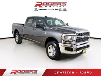 Certified 2024 RAM 2500 Tradesman w/ Chrome Appearance Group AWD/4WD video 1