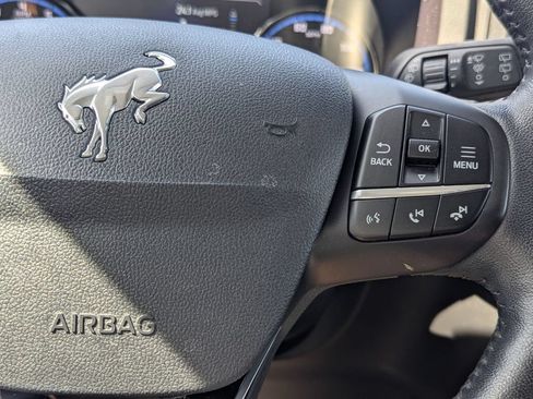 Used 2022 Ford Bronco Sport Outer Banks w/ Tech Package AWD/4WD image 16