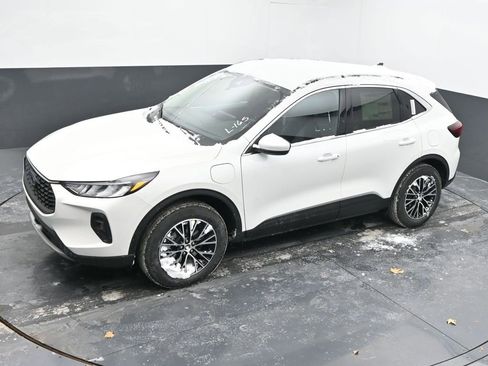 New 2026 Ford Escape Base w/ Class II Trailer Tow Package image 37