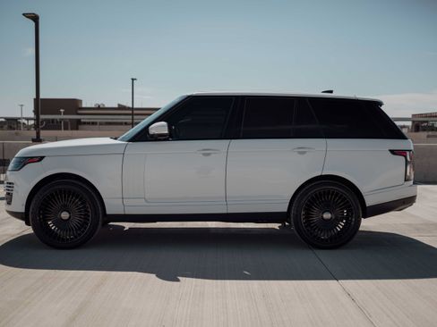 Used 2019 Land Rover Range Rover HSE AWD/4WD image 7