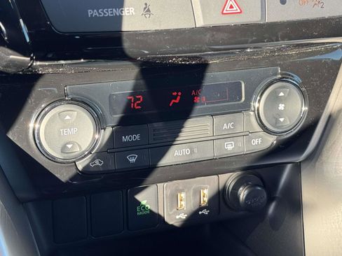 New 2026 Mitsubishi Eclipse Cross LE image 12