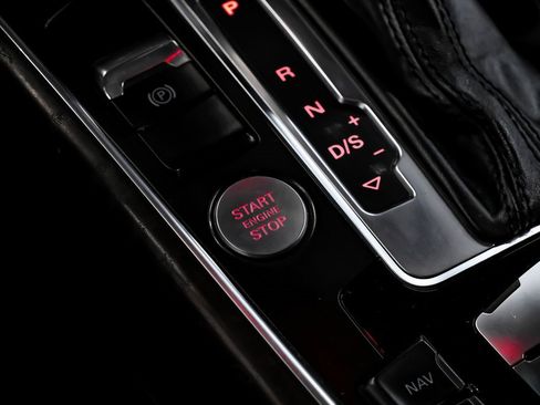 Used 2017 Audi Q5 2.0T Premium Plus w/ Technology Package image 28