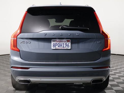Used 2020 Volvo XC90 T8 Momentum w/ Protection Package Premier image 5