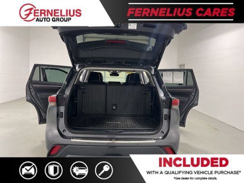 Used 2021 Toyota Highlander Limited AWD/4WD image 20