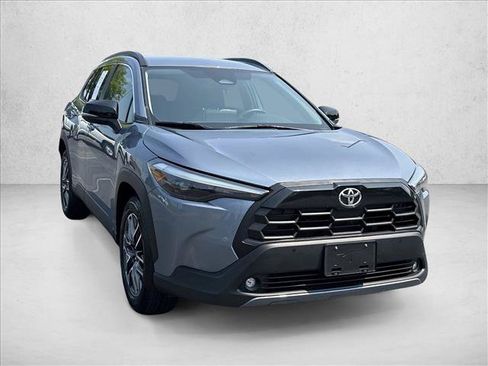 Certified 2026 Toyota Corolla Cross XLE FWD image 2