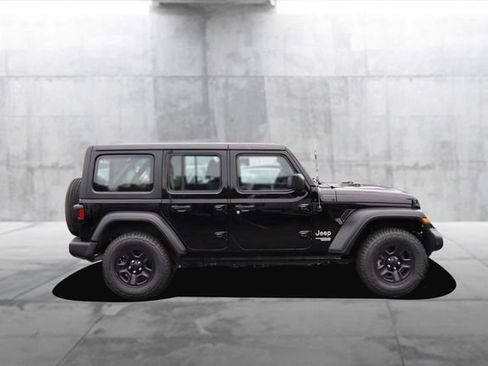 Used 2019 Jeep Wrangler Unlimited Sport AWD/4WD image 5