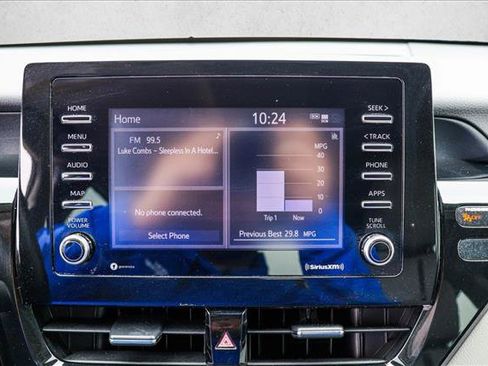 Used 2021 Toyota Camry SE FWD image 16